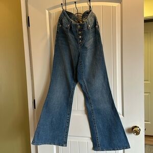 Seven Jeans size 16 Flairs Button Fly Low Rise 5 pocket stitching back pockets